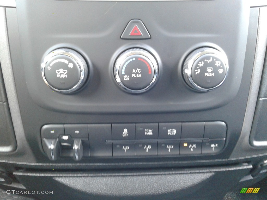 2018 Ram 5500 Tradesman Regular Cab Chassis Controls Photo #129603946