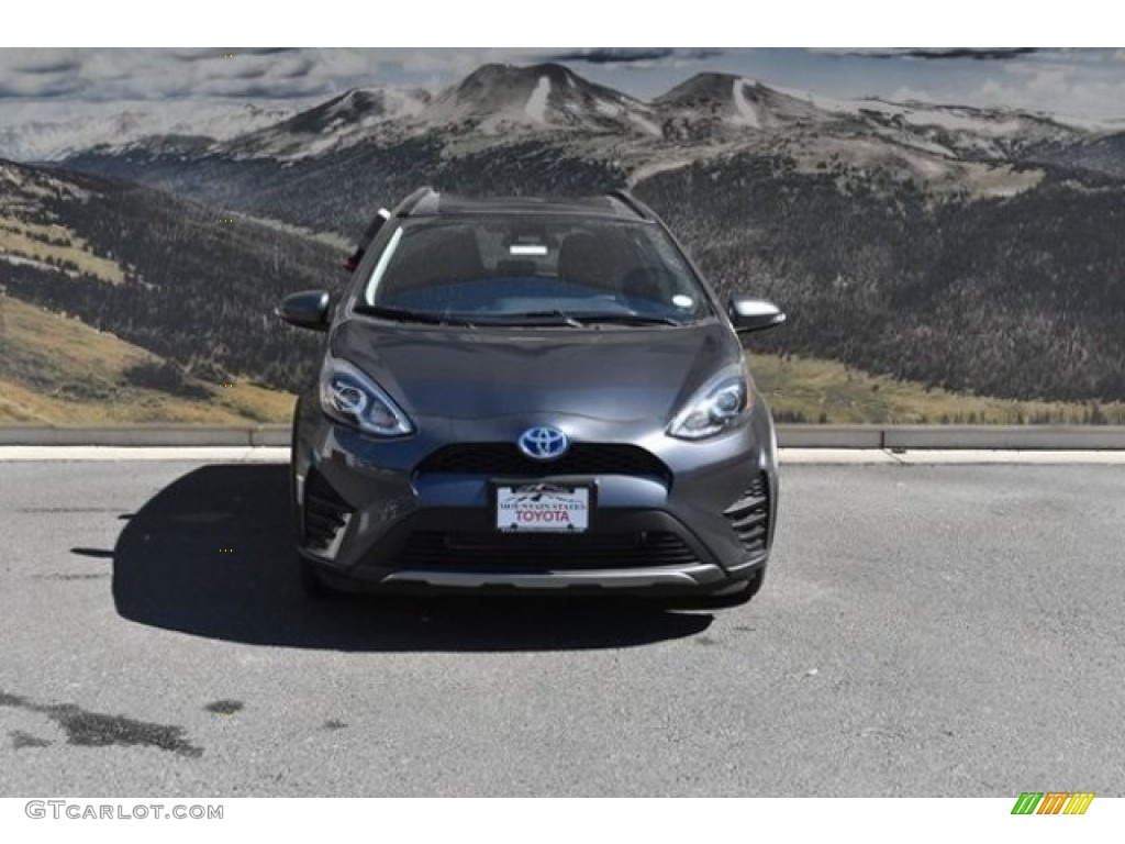 2019 Prius c LE - Magnetic Gray Metallic / Gray/Black Two Tone photo #2
