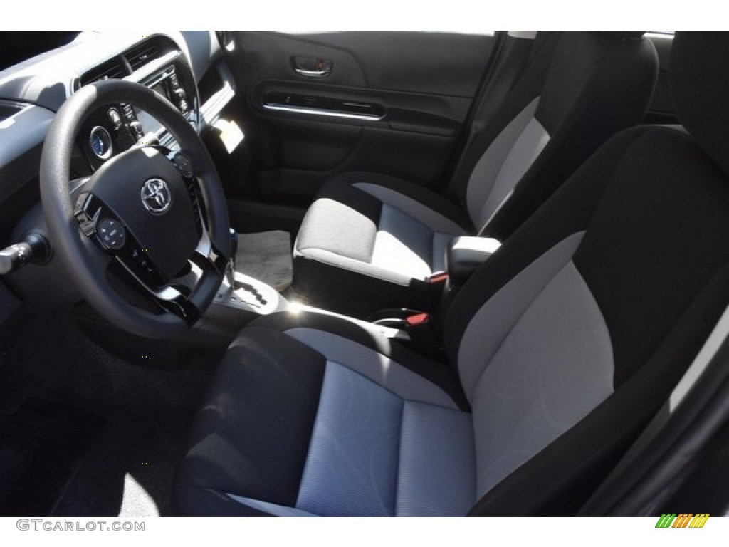 2019 Toyota Prius c LE Front Seat Photo #129607963