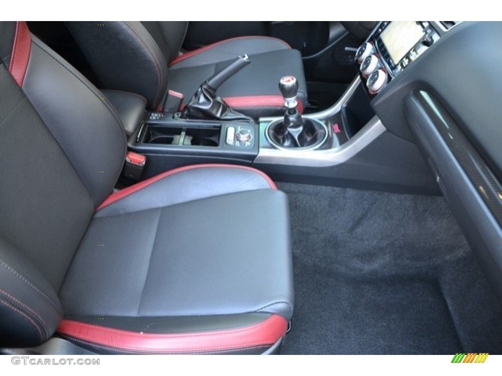 2017 WRX STI Limited - WR Blue Pearl / Carbon Black photo #16