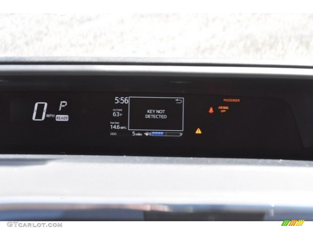 2019 Prius c LE - Classic Silver Metallic / Gray/Black Two Tone photo #27