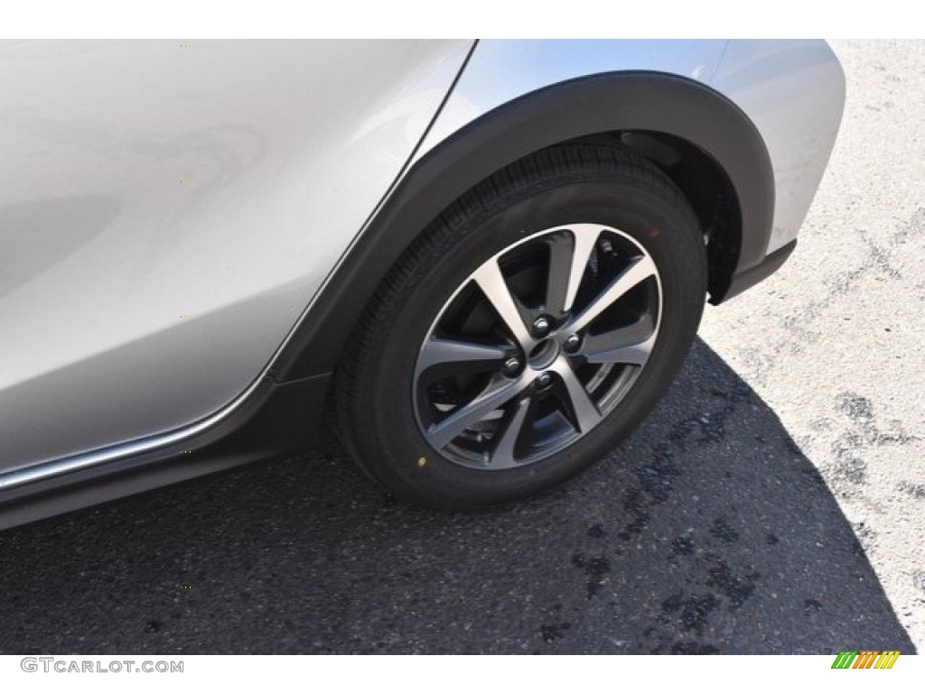 2019 Toyota Prius c LE Wheel Photo #129609184