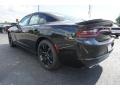 Pitch Black - Charger SXT Photo No. 13