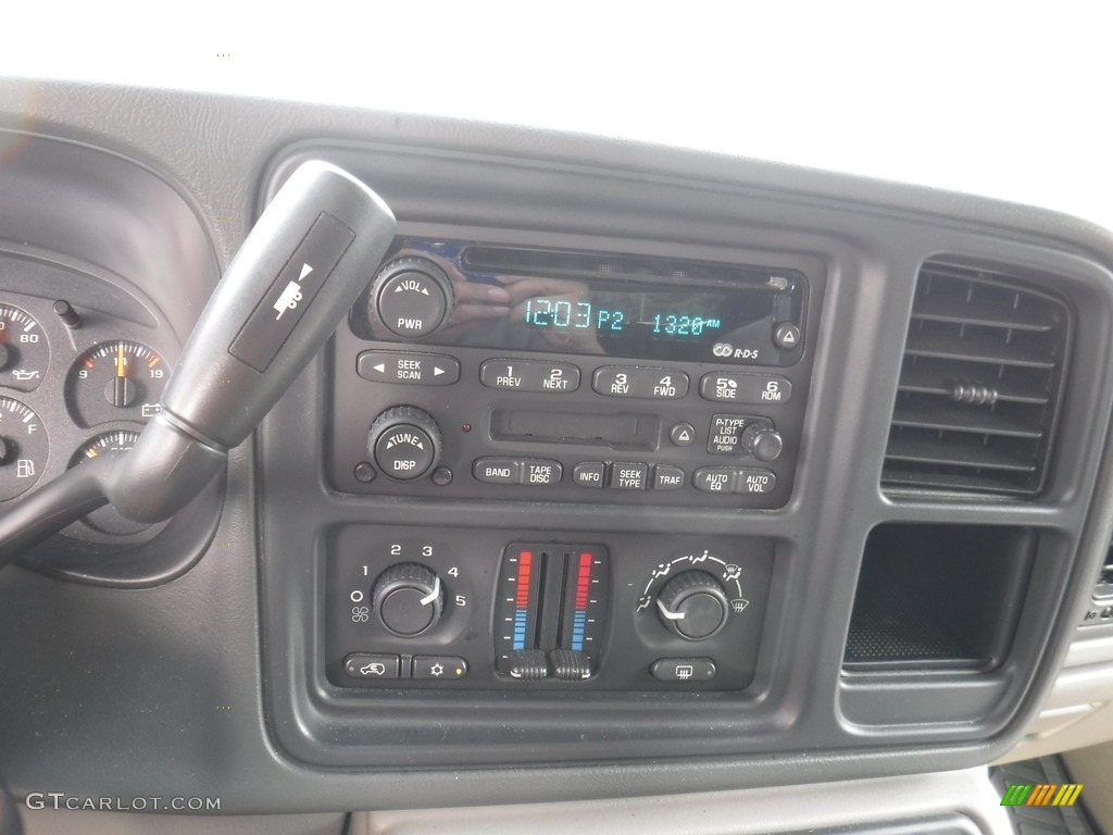 2003 Tahoe LS 4x4 - Redfire Metallic / Gray/Dark Charcoal photo #16