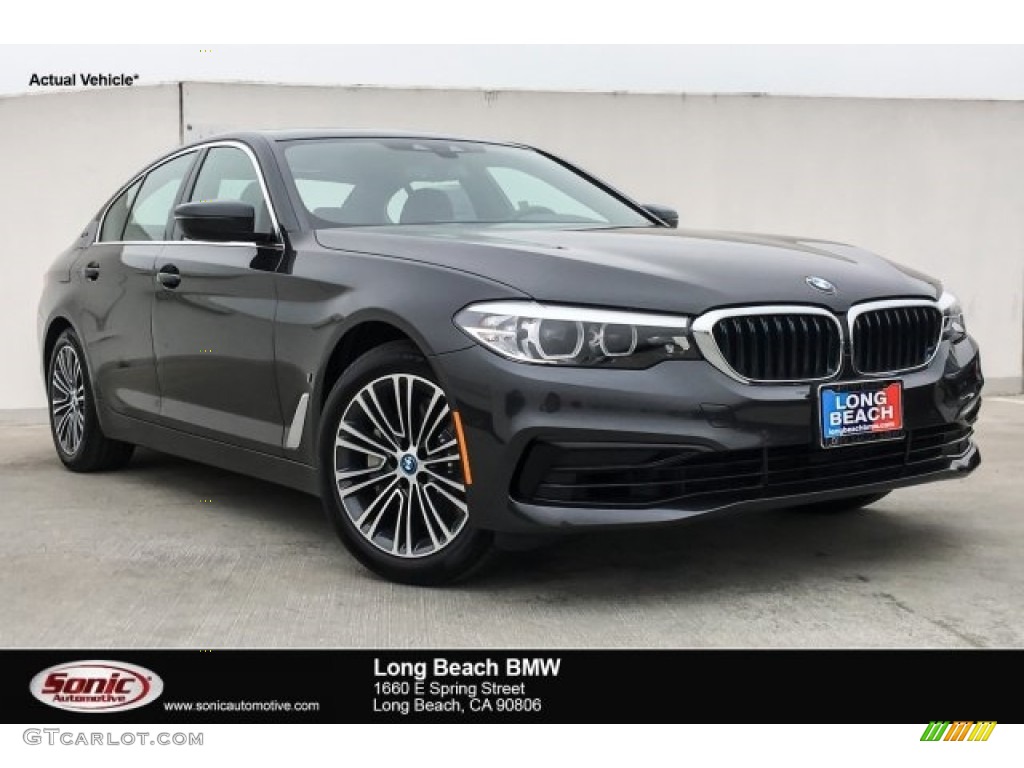 2019 5 Series 530e iPerformance Sedan - Dark Graphite Metallic / Black photo #1