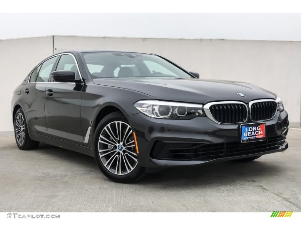 Dark Graphite Metallic 2019 BMW 5 Series 530e iPerformance Sedan Exterior Photo #129614344