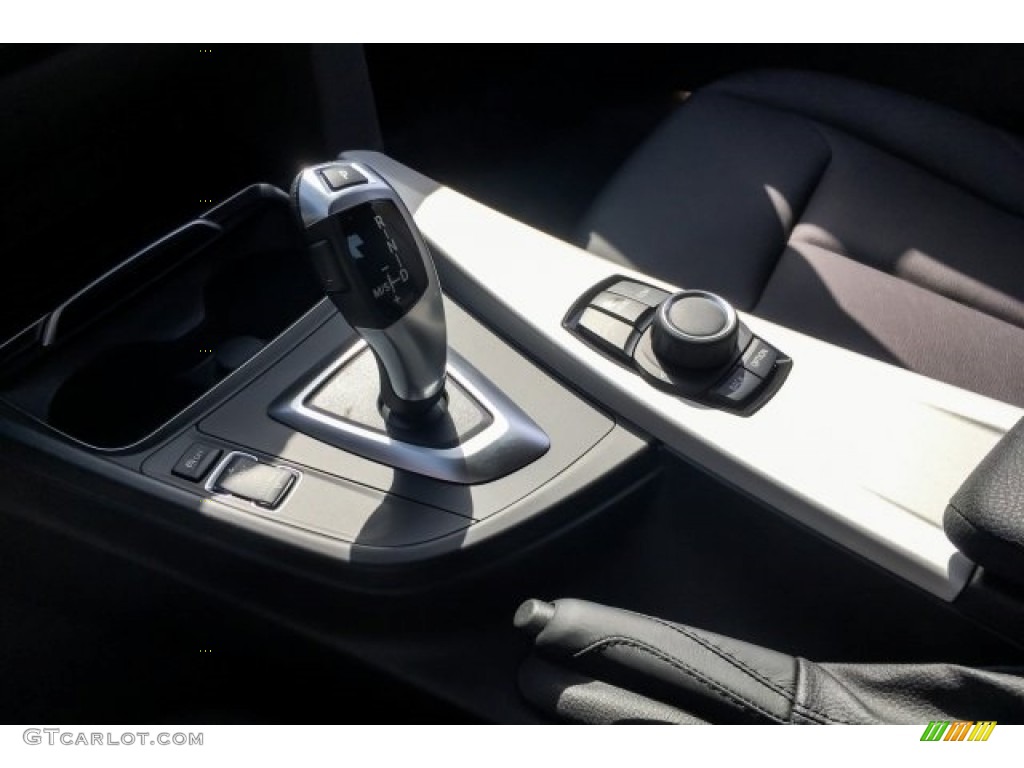 2018 3 Series 320i Sedan - Jet Black / Black photo #6