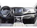 Ash 2019 Toyota Highlander Limited Platinum AWD Dashboard