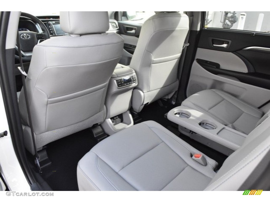 Ash Interior 2019 Toyota Highlander Limited Platinum AWD Photo #129618368