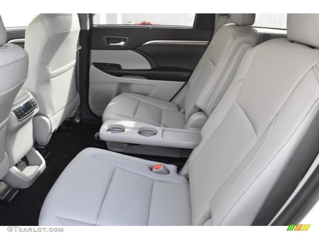 Ash Interior 2019 Toyota Highlander Limited Platinum AWD Photo #129618377