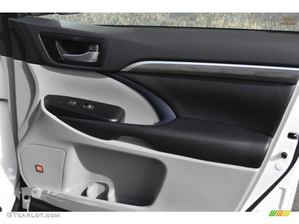 2019 Toyota Highlander Limited Platinum AWD Ash Door Panel Photo #129618614