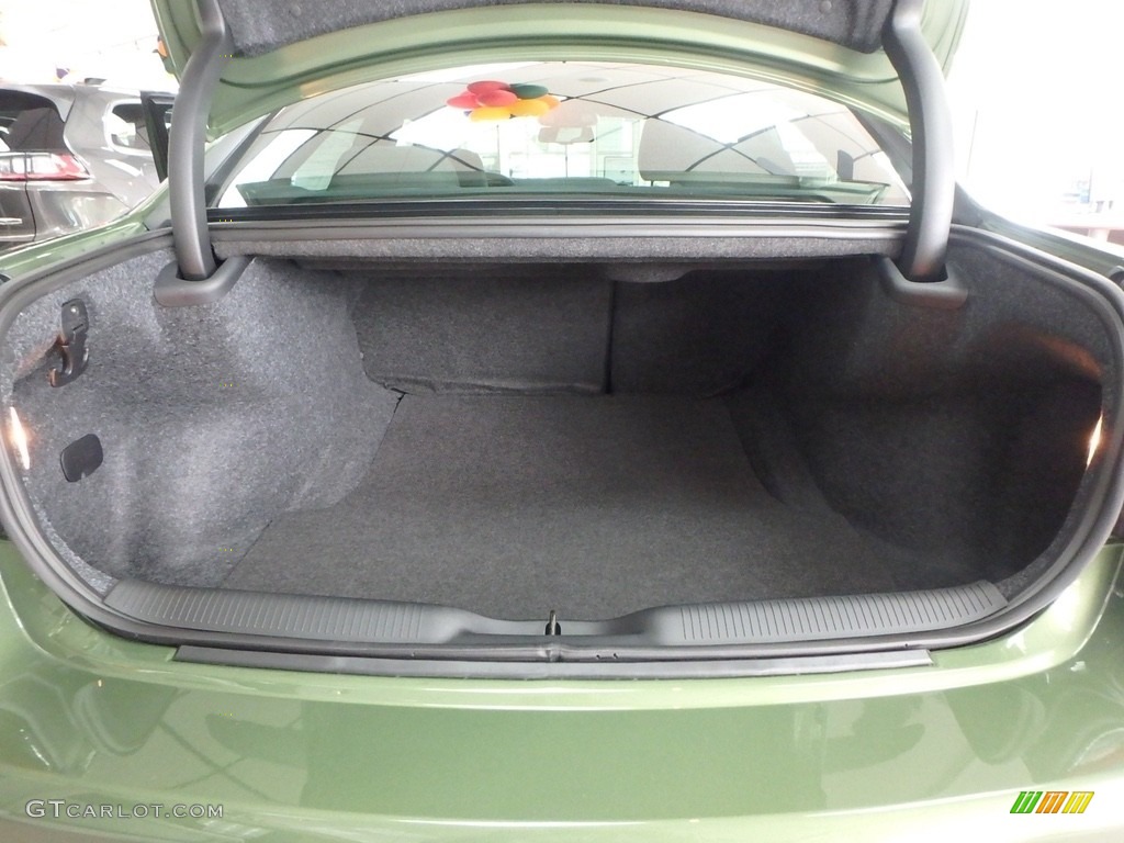 2019 Dodge Charger R/T Trunk Photos