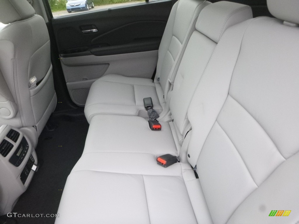 2019 Honda Pilot EX-L AWD Rear Seat Photo #129618998