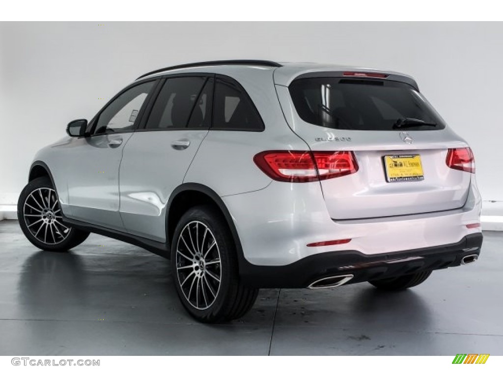 2019 GLC 300 - Iridium Silver Metallic / Black photo #2