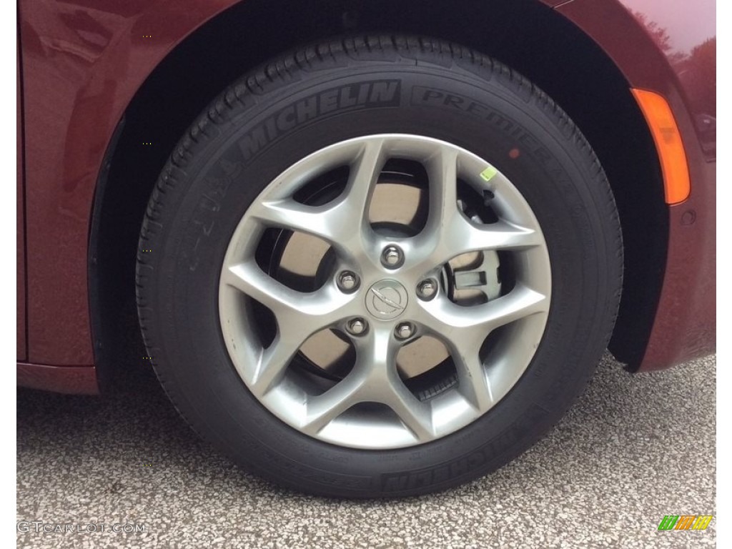2019 Chrysler Pacifica Touring L Plus Wheel Photo #129624155