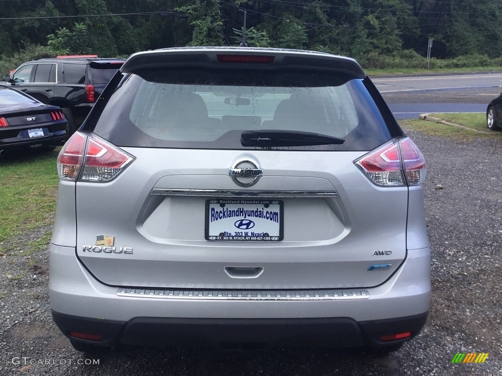 2014 Rogue S AWD - Brilliant Silver / Charcoal photo #5