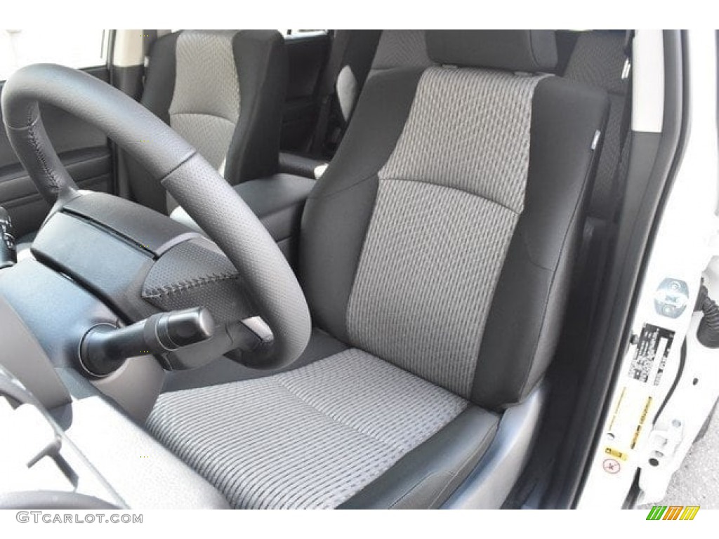 2019 4Runner SR5 4x4 - Super White / Graphite photo #7