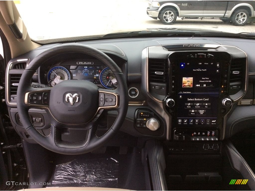 2019 1500 Limited Crew Cab 4x4 - Diamond Black Crystal Pearl / Black/Light Frost Beige photo #14