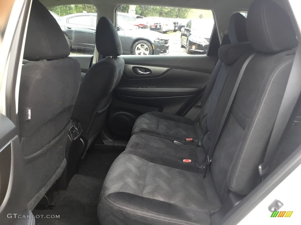 2014 Rogue S AWD - Brilliant Silver / Charcoal photo #21