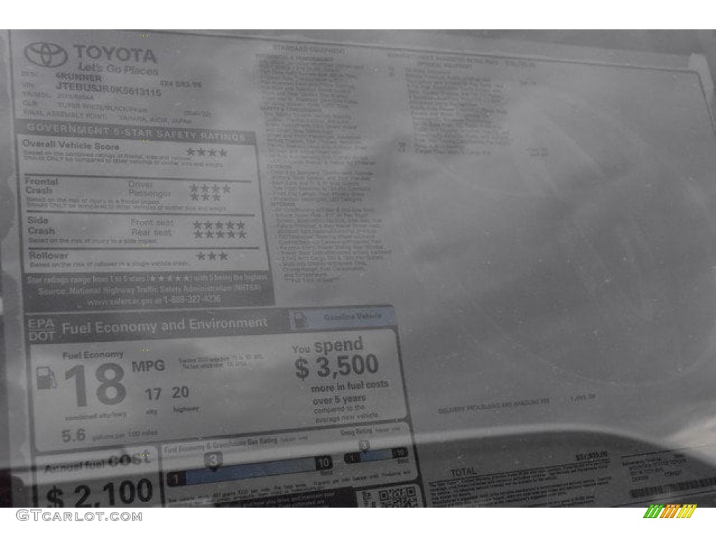 2019 4Runner SR5 4x4 - Super White / Graphite photo #36