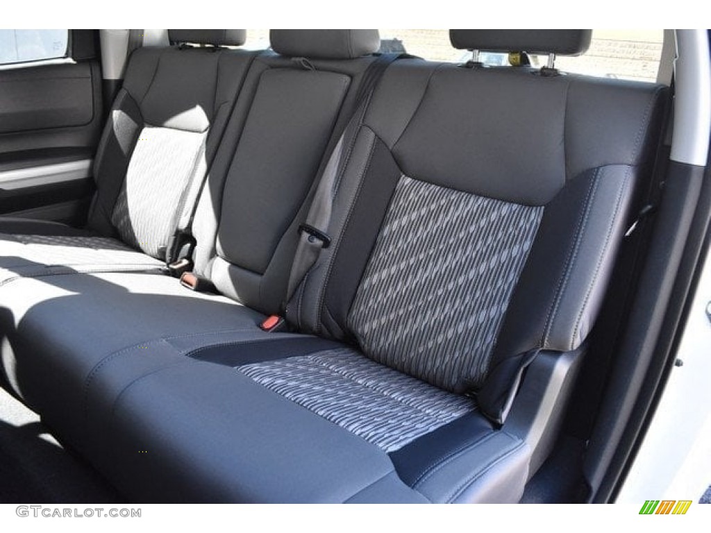 2019 Tundra SR5 CrewMax 4x4 - Super White / Graphite photo #15