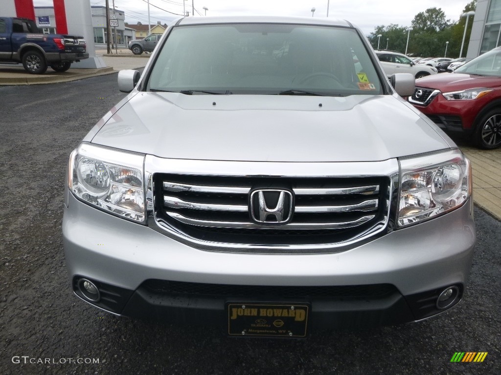 2015 Pilot EX 4WD - Alabaster Silver Metallic / Gray photo #9
