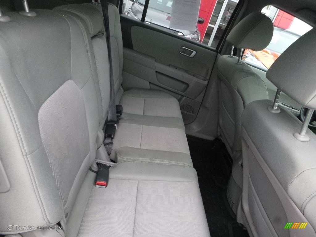 2015 Pilot EX 4WD - Alabaster Silver Metallic / Gray photo #12