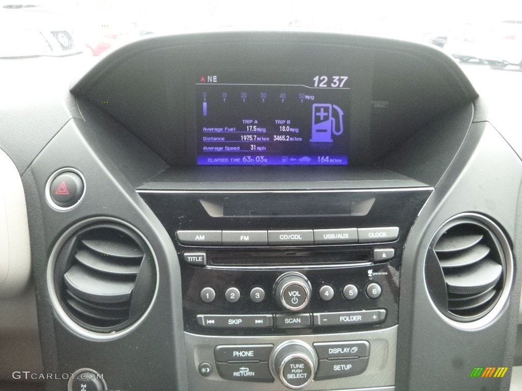 2015 Pilot EX 4WD - Alabaster Silver Metallic / Gray photo #17