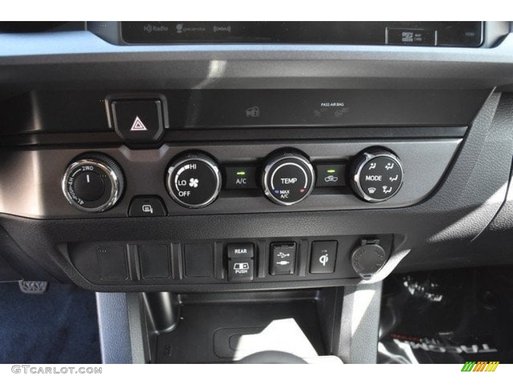 2019 Toyota Tacoma TRD Off-Road Double Cab 4x4 Controls Photo #129639830