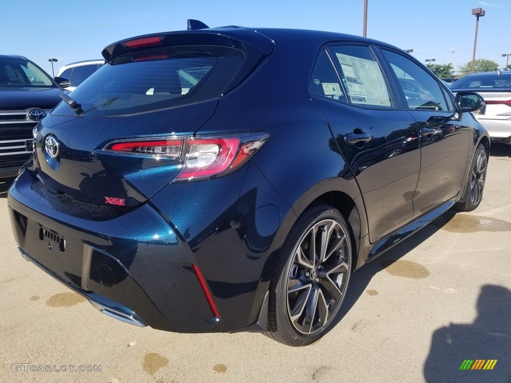 2019 Corolla Hatchback XSE - Galactic Aqua Mica / Moonstone photo #2