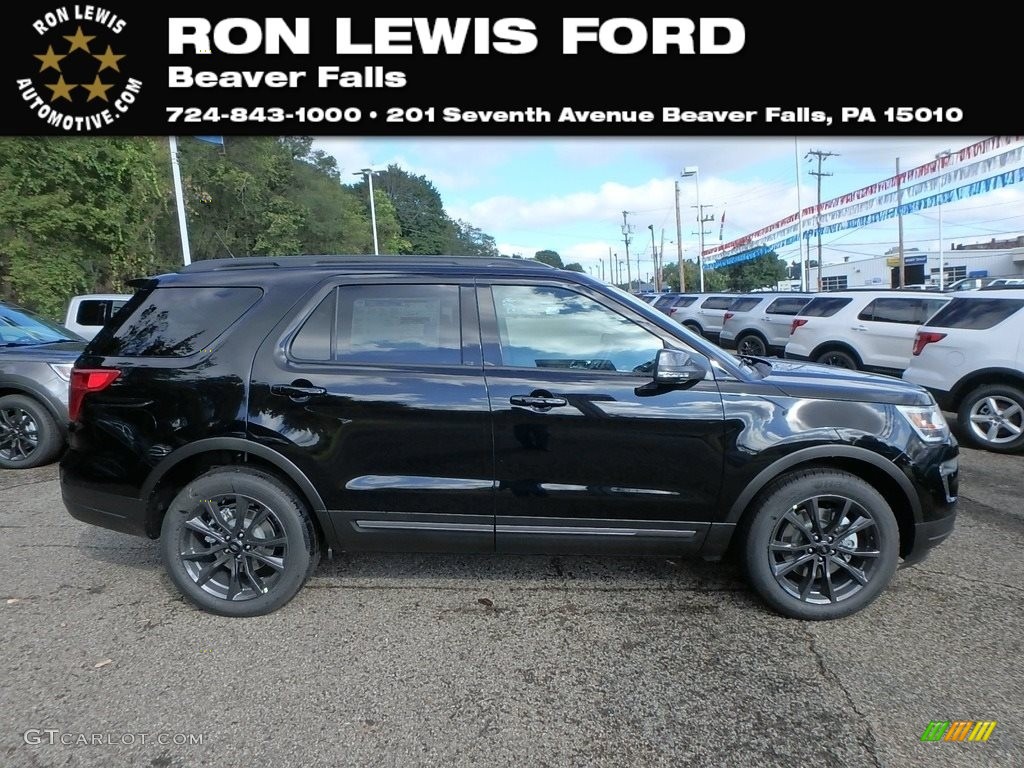 Shadow Black Ford Explorer