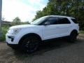 2018 Oxford White Ford Explorer XLT 4WD  photo #6