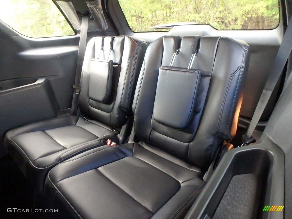 2018 Explorer XLT 4WD - Oxford White / Ebony Black photo #12