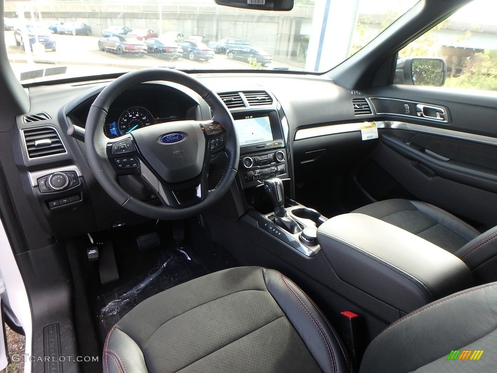 2018 Explorer XLT 4WD - Oxford White / Ebony Black photo #13