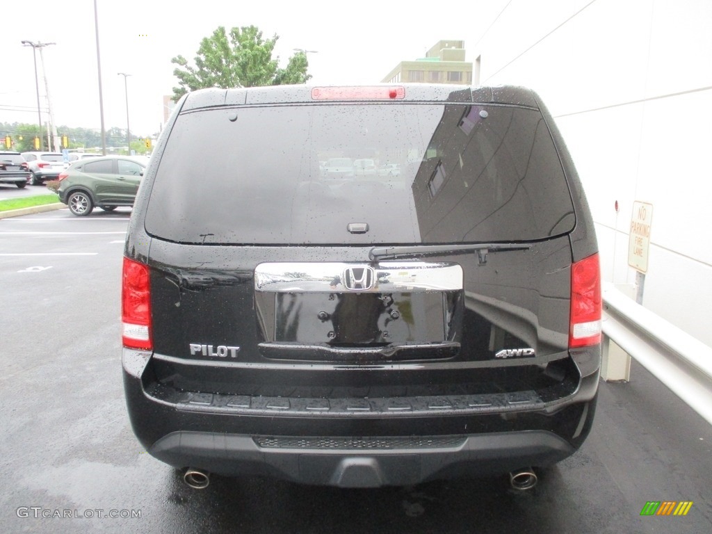 2012 Pilot EX-L 4WD - Crystal Black Pearl / Gray photo #4