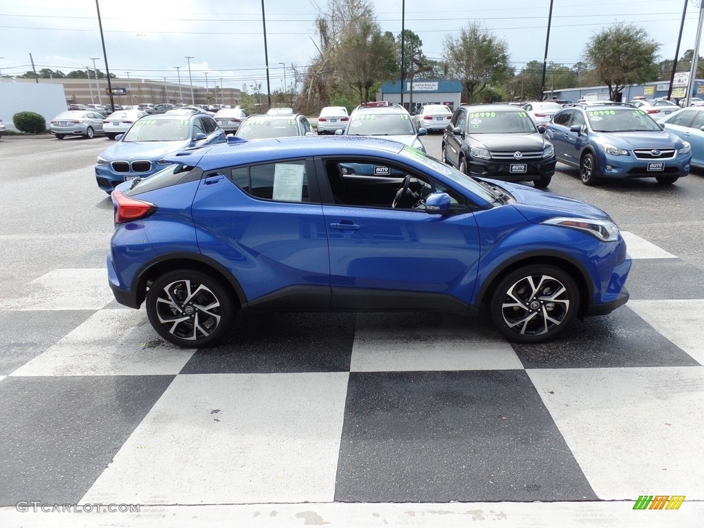 2018 C-HR XLE - Blue Eclipse Metallic / Black photo #3