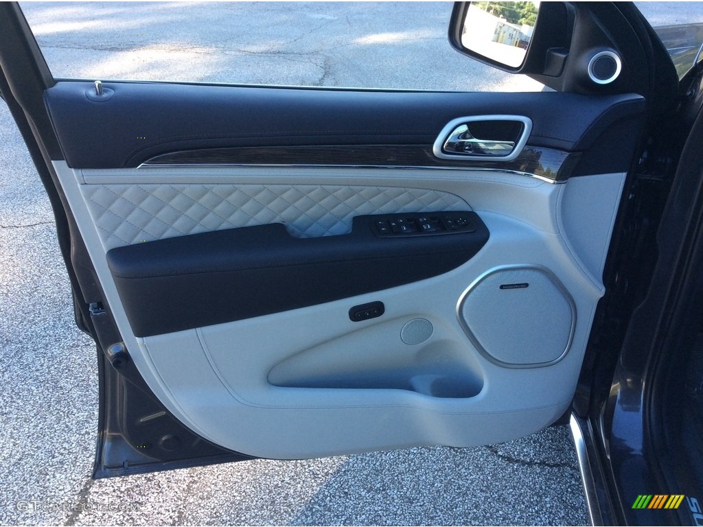 2019 Jeep Grand Cherokee Summit 4x4 Indigo/Ski Gray Door Panel Photo #129646627