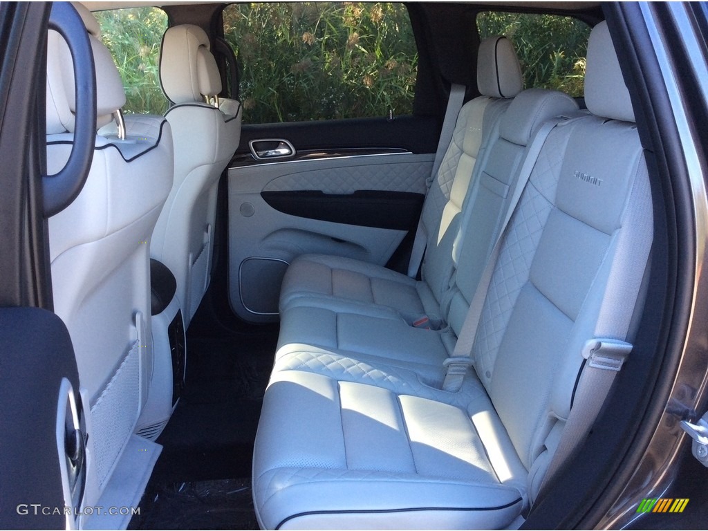 2019 Jeep Grand Cherokee Summit 4x4 Rear Seat Photo #129646792