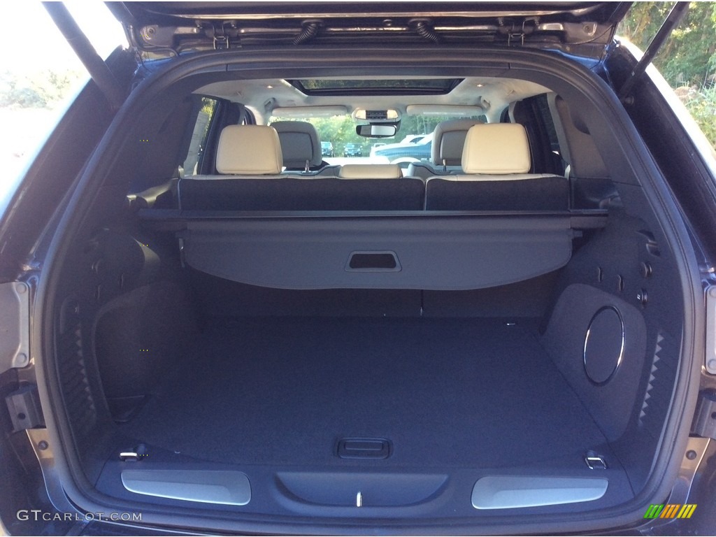 2019 Jeep Grand Cherokee Summit 4x4 Trunk Photo #129646846