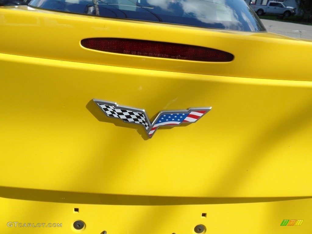 2007 Corvette Coupe - Velocity Yellow / Cashmere photo #16