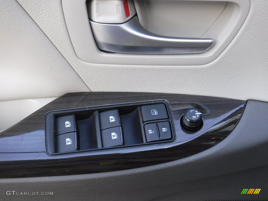 2015 Sienna XLE AWD - Shoreline Blue Pearl / Bisque photo #11