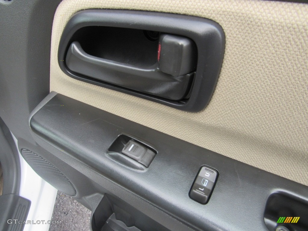 2006 Colorado LT Crew Cab - Summit White / Light Cashmere photo #10