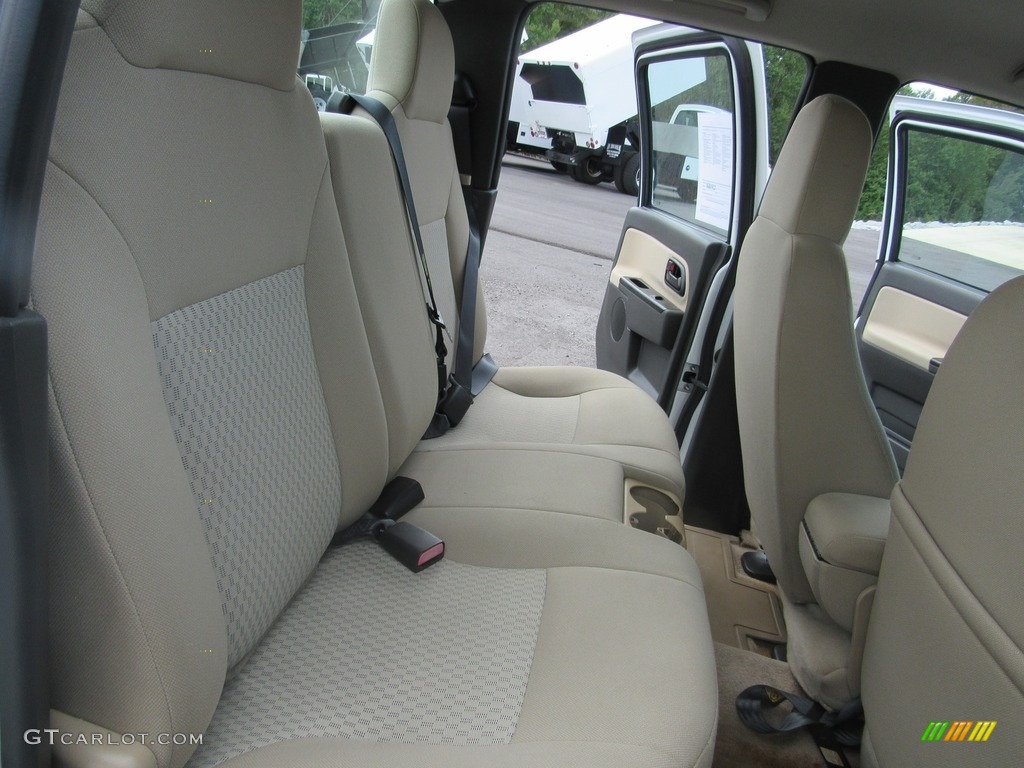 2006 Colorado LT Crew Cab - Summit White / Light Cashmere photo #28