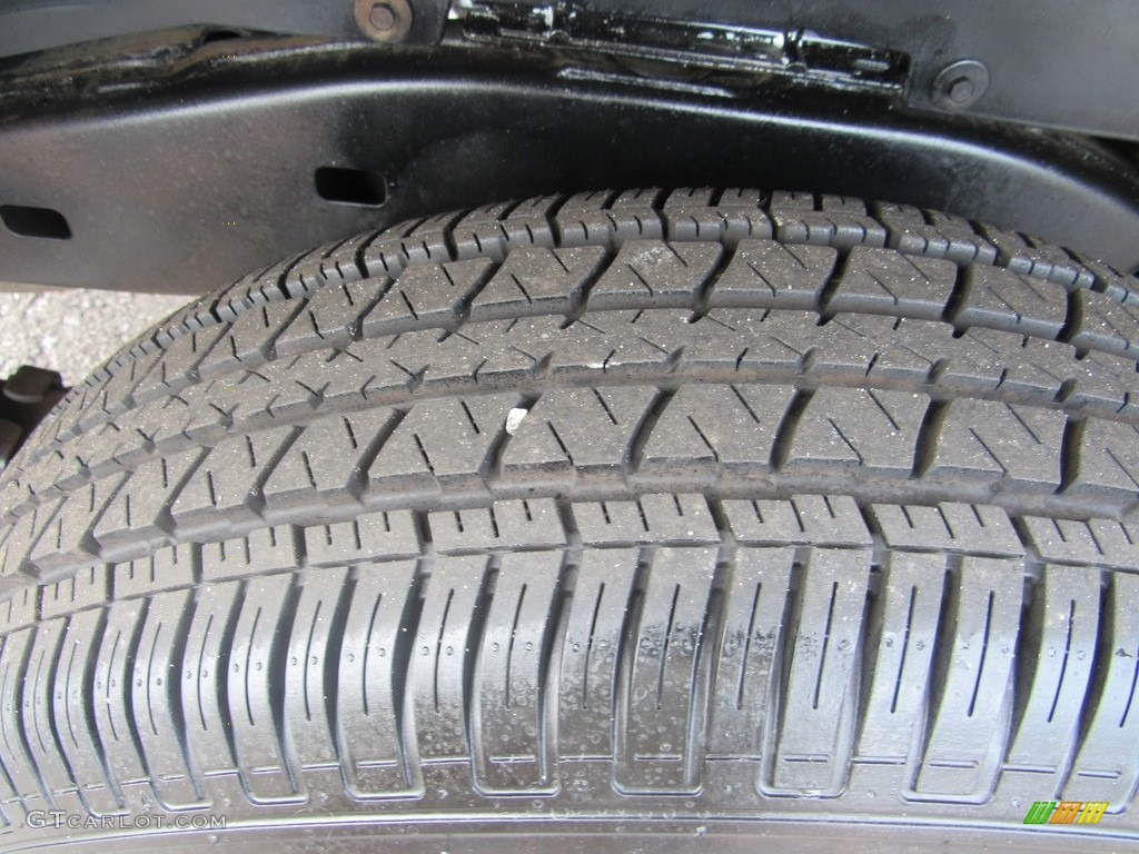 2006 Colorado LT Crew Cab - Summit White / Light Cashmere photo #36