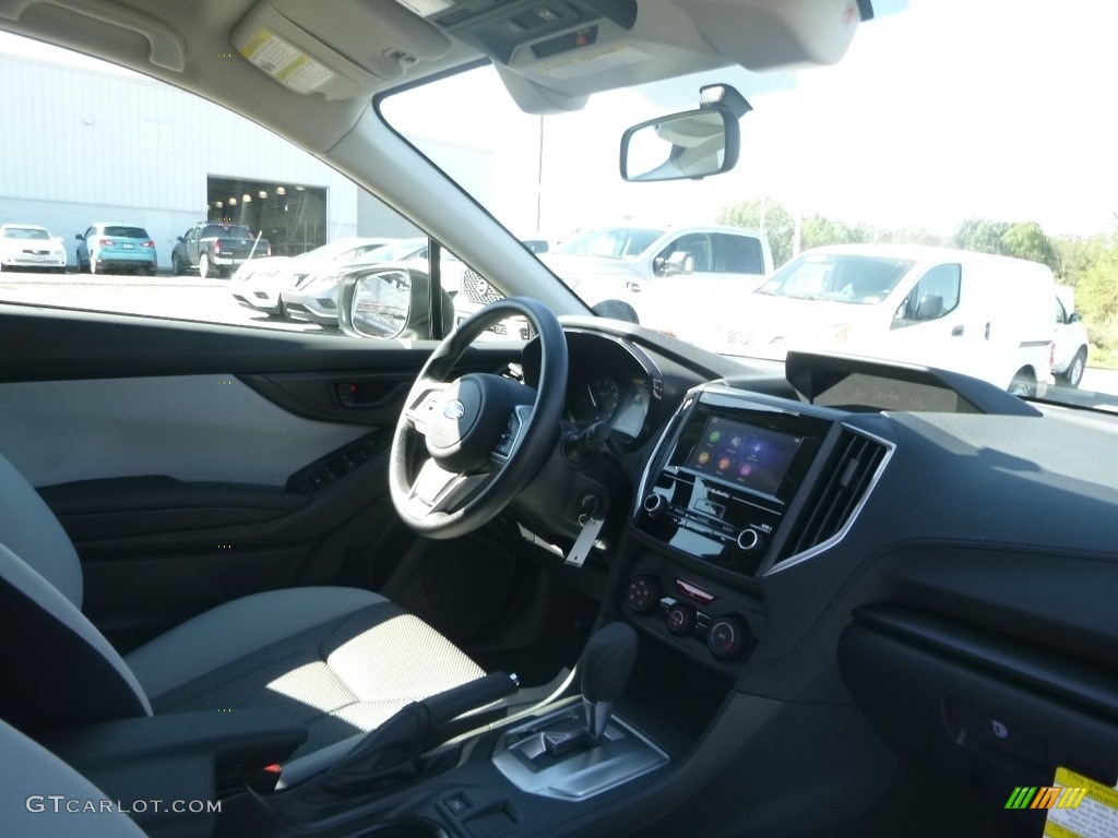 2019 Crosstrek 2.0i - Crystal White Pearl / Gray photo #10