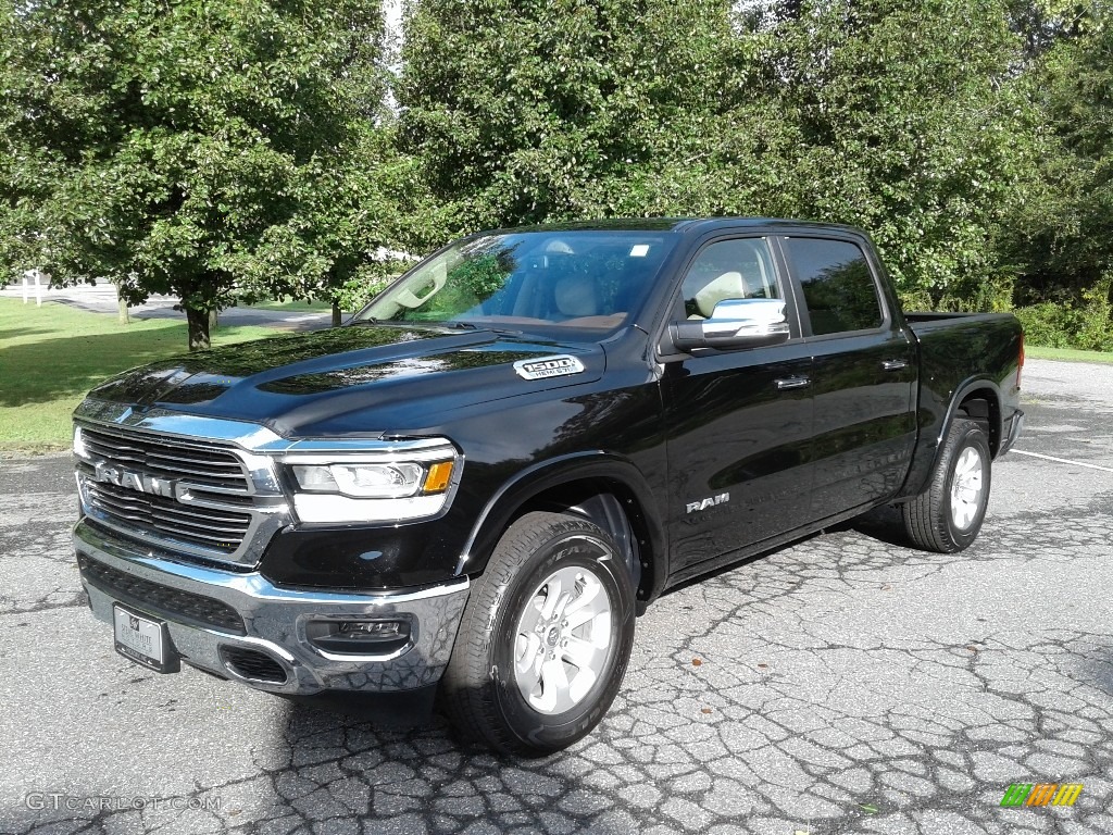 2019 1500 Laramie Crew Cab 4x4 - Diamond Black Crystal Pearl / Mountain Brown/Light Frost Beige photo #2