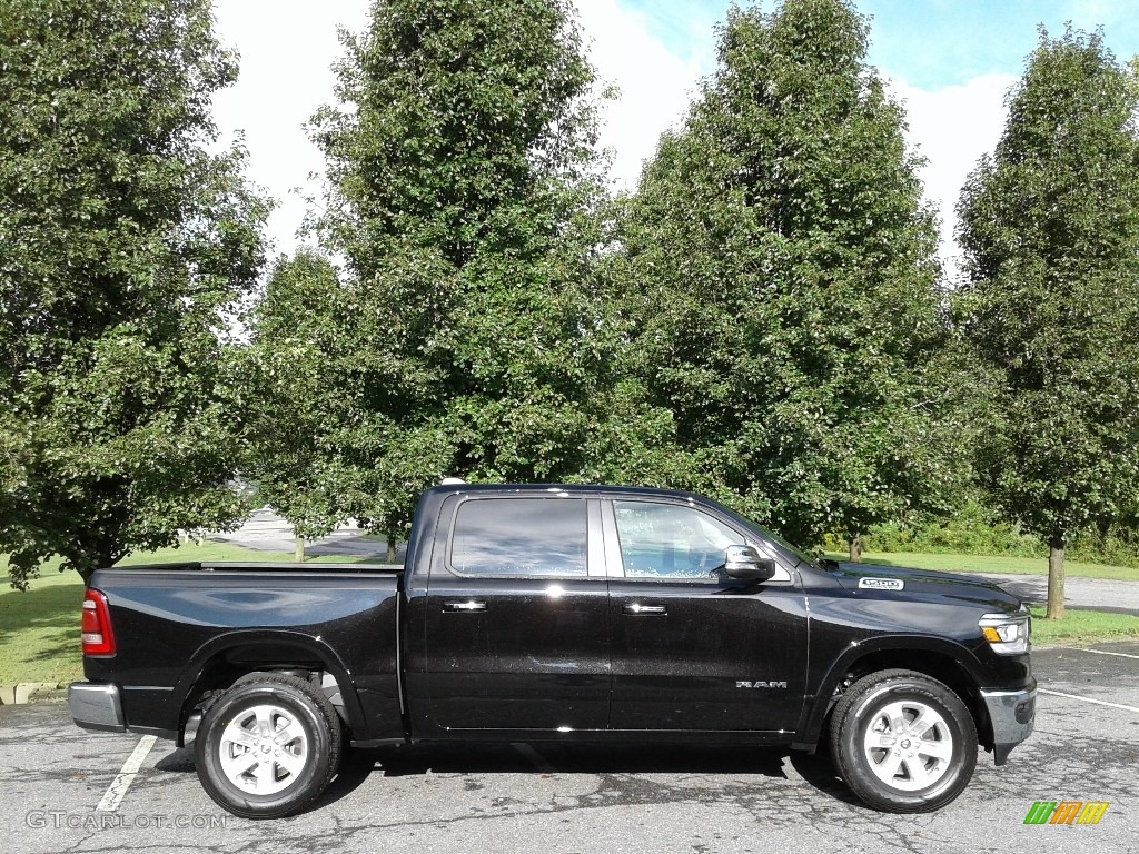 2019 1500 Laramie Crew Cab 4x4 - Diamond Black Crystal Pearl / Mountain Brown/Light Frost Beige photo #5