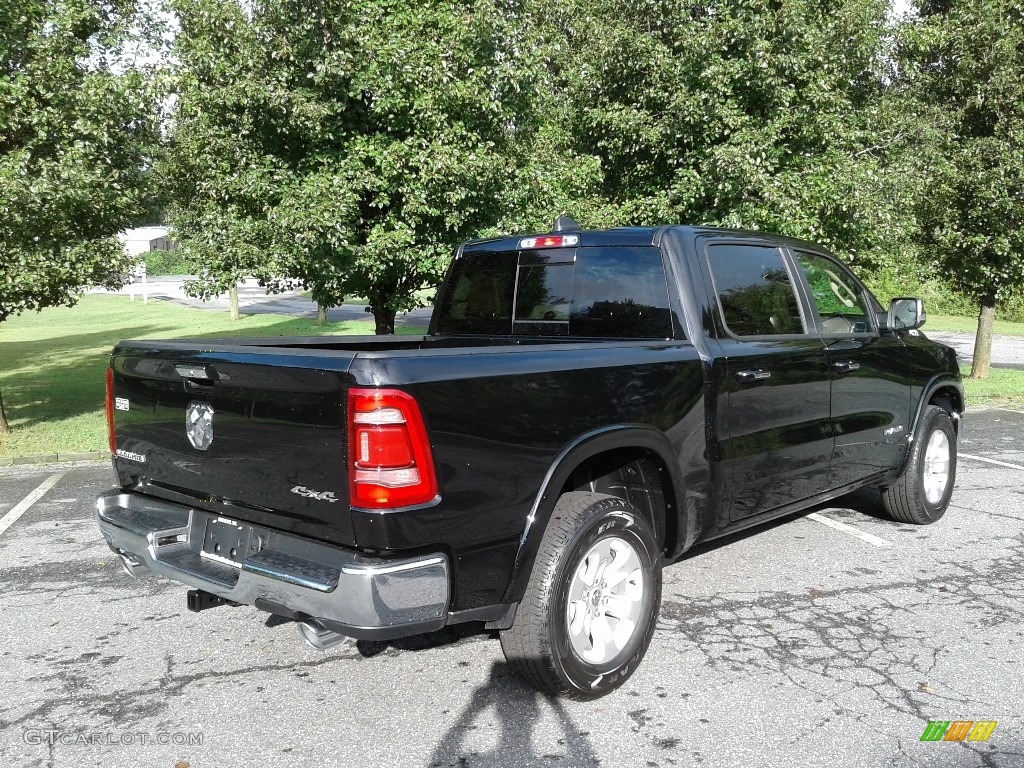 2019 1500 Laramie Crew Cab 4x4 - Diamond Black Crystal Pearl / Mountain Brown/Light Frost Beige photo #6