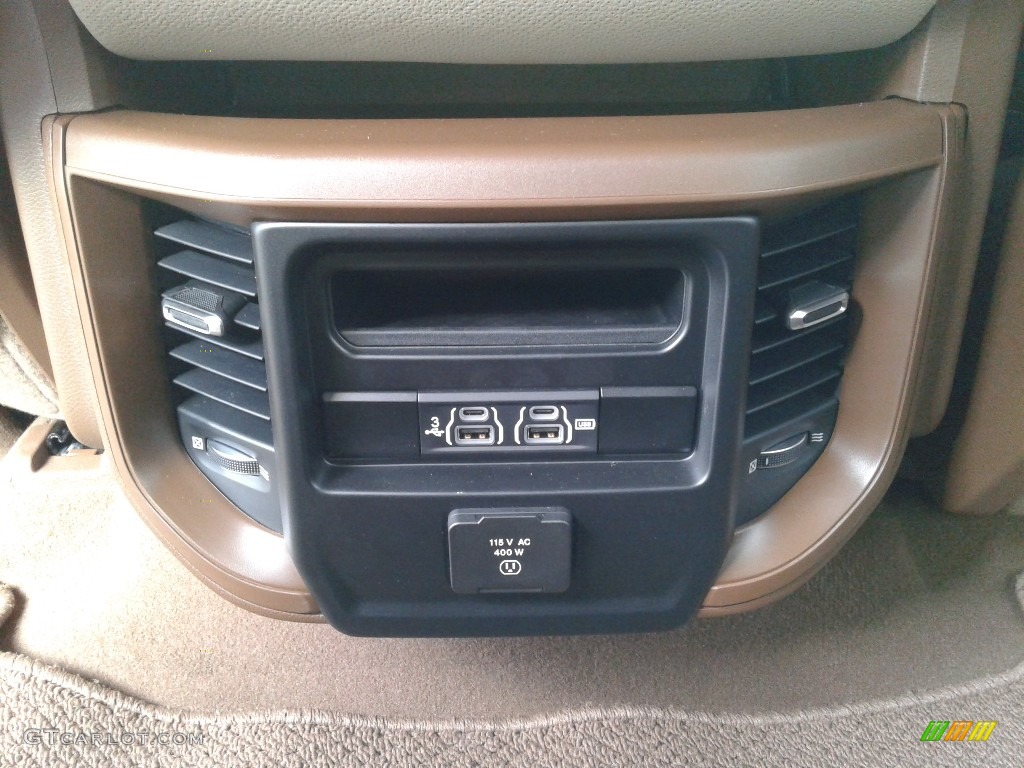 2019 1500 Laramie Crew Cab 4x4 - Diamond Black Crystal Pearl / Mountain Brown/Light Frost Beige photo #12