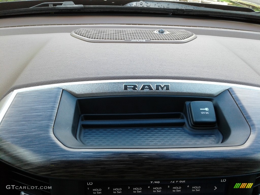 2019 1500 Laramie Crew Cab 4x4 - Diamond Black Crystal Pearl / Mountain Brown/Light Frost Beige photo #34